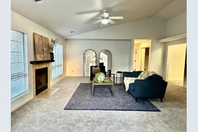 9656 Twin Creeks Avenue, Stockton, CA 95219 - Photo 5
