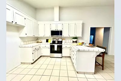 9656 Twin Creeks Avenue, Stockton, CA 95219 - Photo 17