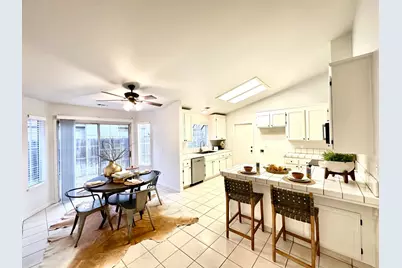 9656 Twin Creeks Avenue, Stockton, CA 95219 - Photo 11