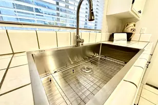 9656 Twin Creeks Ave, Stockton, CA 95219 - Photo 19