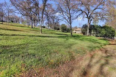 10440 Travertine Court, Grass Valley, CA 95949 - Photo 37