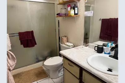 7129 Kelley Drive, Stockton, CA 95207 - Photo 11