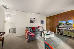 6823 Greenhaven Dr, Sacramento, CA 95831 - Photo 47