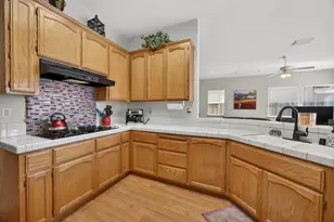 7988 Bothwell Dr, Sacramento, CA 95829 - Photo 21