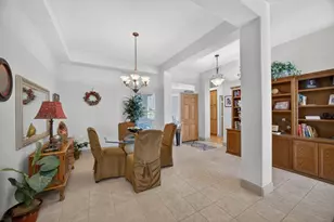 7988 Bothwell Dr, Sacramento, CA 95829 - Photo 9