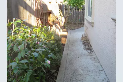 4 Rasha Court, Sacramento, CA 95831 - Photo 31