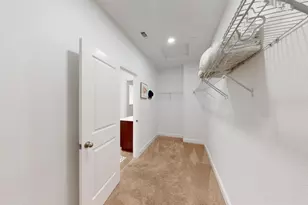 9824 Porto Bay Dr, Elk Grove, CA 95757 - Photo 21