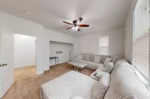 9824 Porto Bay Dr, Elk Grove, CA 95757 - Photo 17