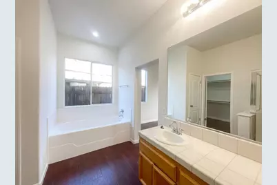 8137 Wyndwillow Way, Elk Grove, CA 95758 - Photo 27