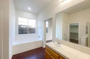 8137 Wyndwillow Way, Elk Grove, CA 95758 - Photo 27