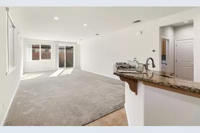 7820 Barnsley Way, Elk Grove, CA 95757 - Photo 13