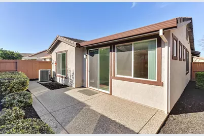 7820 Barnsley Way, Elk Grove, CA 95757 - Photo 33