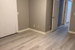 3301 N Park Dr, Sacramento, CA 95835 - Photo 13