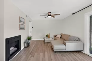 2410 Larkspur Ln, Sacramento, CA 95825 - Photo 5