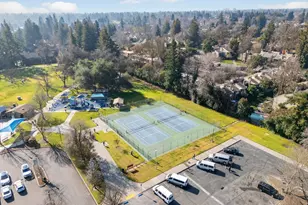 2410 Larkspur Ln, Sacramento, CA 95825 - Photo 45