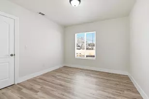 821 Sutter Ave, Modesto, CA 95351 - Photo 15