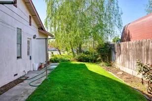 2290 Mission St, Escalon, CA 95320 - Photo 33