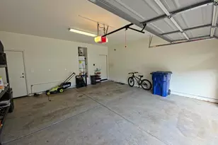 11724 Brook Valley Way, Rancho Cordova, CA 95742 - Photo 7