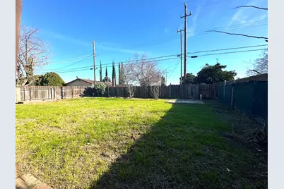 5815 Oakwood Drive, Marysville, CA 95901 - Photo 17