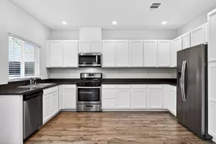 4358 Sage Meadow Ln, Sacramento, CA 95834 - Photo 11