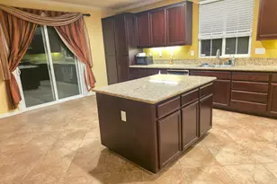 8146 Suarez Way, Elk Grove, CA 95757 - Photo 13