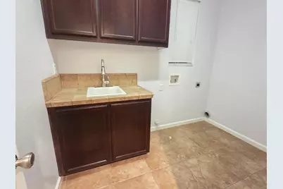 8146 Suarez Way, Elk Grove, CA 95757 - Photo 23