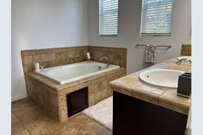 8146 Suarez Way, Elk Grove, CA 95757 - Photo 77
