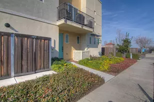 2555 Radar Ln, Sacramento, CA 95834 - Photo 3