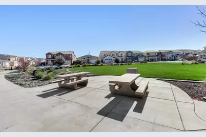 4043 Red Blush Way, Rancho Cordova, CA 95742 - Photo 59