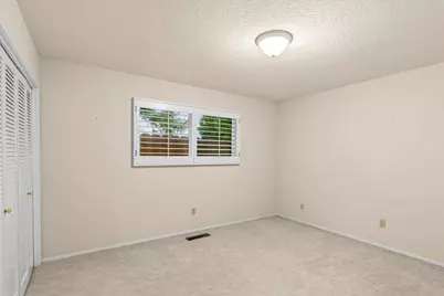 1912 Scarborough Court, Modesto, CA 95355 - Photo 37