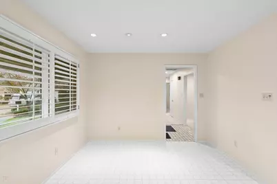 1912 Scarborough Court, Modesto, CA 95355 - Photo 15