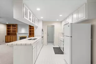 1912 Scarborough Ct, Modesto, CA 95355 - Photo 17