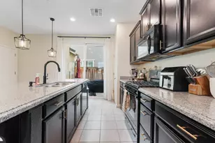 5713 Antique Rose Way, Riverbank, CA 95367 - Photo 7