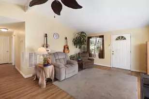 6505 Channing Dr, North Highlands, CA 95660 - Photo 5