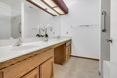9478 Dunkerrin Way, Elk Grove, CA 95758 - Photo 21