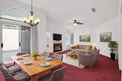 9478 Dunkerrin Way, Elk Grove, CA 95758 - Photo 5