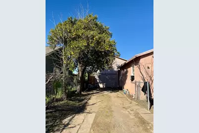 3413 20th Avenue, Sacramento, CA 95820 - Photo 3