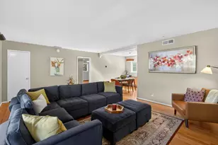 6316 Woodcreek Dr, Citrus Heights, CA 95621 - Photo 9