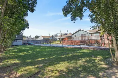 6316 Woodcreek Drive, Citrus Heights, CA 95621 - Photo 47