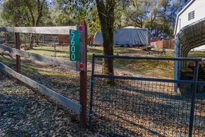 5600 Upper Siesta Lane, Somerset, CA 95684 - Photo 43