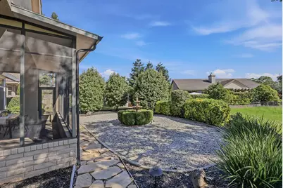 701 Rose Creek Court, Roseville, CA 95747 - Photo 29