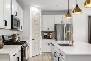 1564 Egyptian Way, Olivehurst, CA 95961 - Photo 29