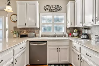 1663 Alex Way, Turlock, CA 95382 - Photo 15