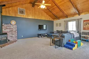 8209 Mountain Meadow Dr, Mountain Ranch, CA 95246 - Photo 15