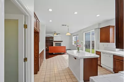 2638 Macon Drive, Sacramento, CA 95835 - Photo 13