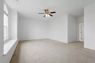 2638 Macon Dr, Sacramento, CA 95835 - Photo 27