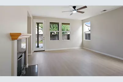 2921 Compton Place, Tracy, CA 95377 - Photo 11