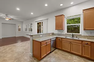 2120 Arlington Dr, Roseville, CA 95747 - Photo 19