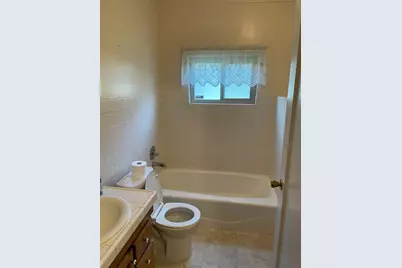 1506 Mitchell, Escalon, CA 95320 - Photo 7