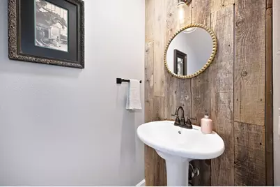 615 Knollwood Drive, Woodland, CA 95695 - Photo 17